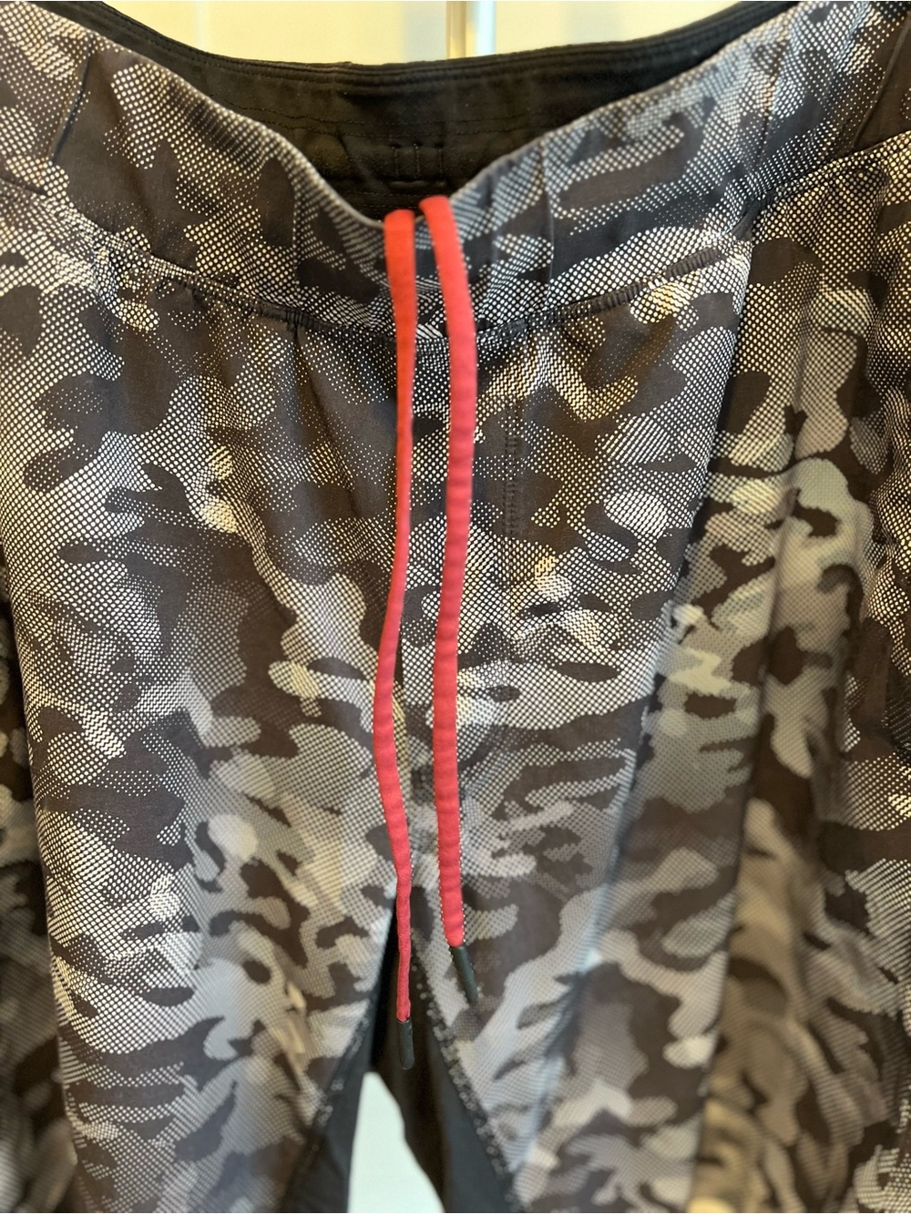 lululemon athletica Men's Gray & Black Camo Shorts with Red Drawstring